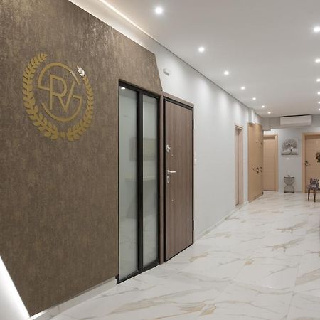 Rob Venture Suites At The Central Of Athens City Exterior photo