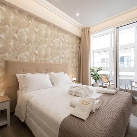 Rob Venture Suites At The Central Of Athens City Exterior photo