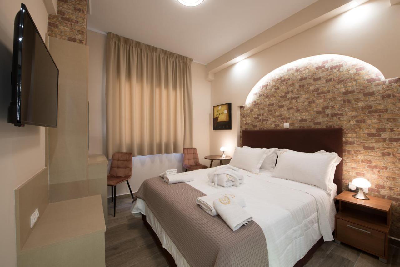 Rob Venture Suites At The Central Of Athens City Exterior photo