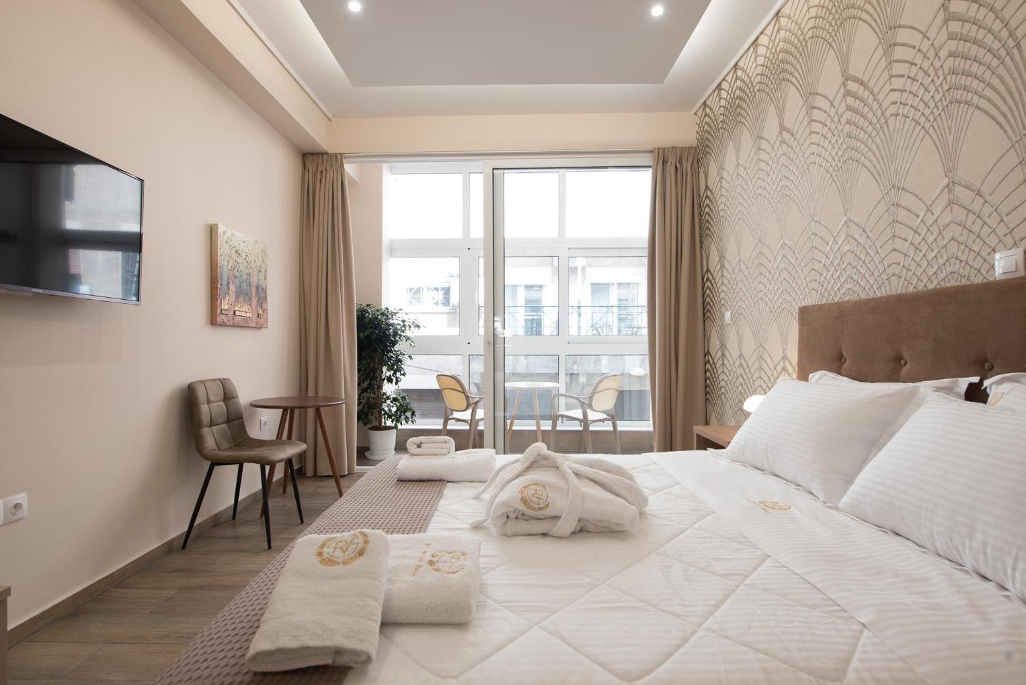 Rob Venture Suites At The Central Of Athens City Exterior photo